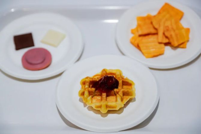 对话未来商业 | 夸父炸串袁泽陆：唯有数字化能重塑小吃 餐饮行业迎10年资本化红利