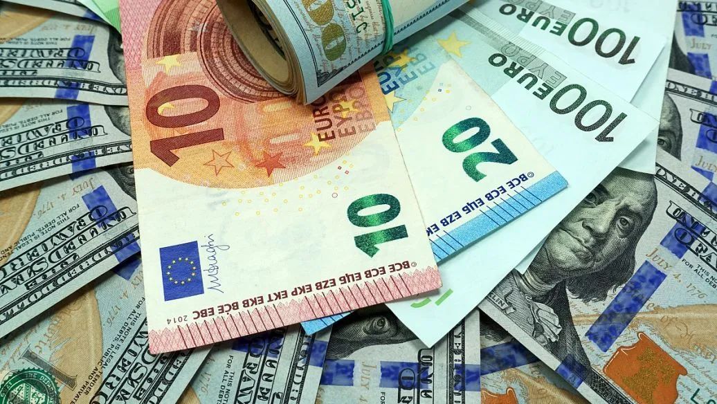 多家银行优化升级个人外币钞汇服务 钞汇同价降低个人汇兑成本