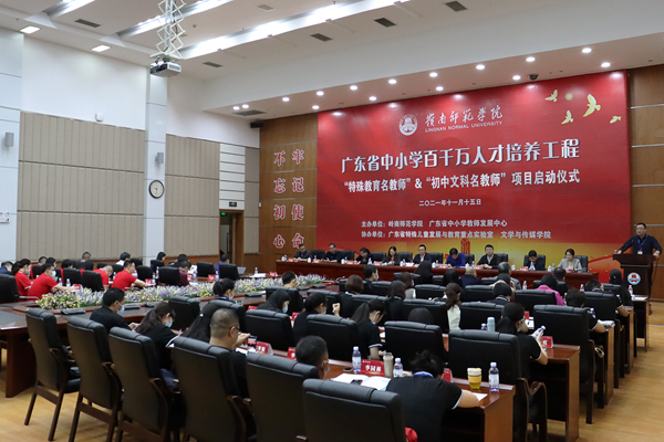 成立联合体 深圳启动药械产业“双百行动”