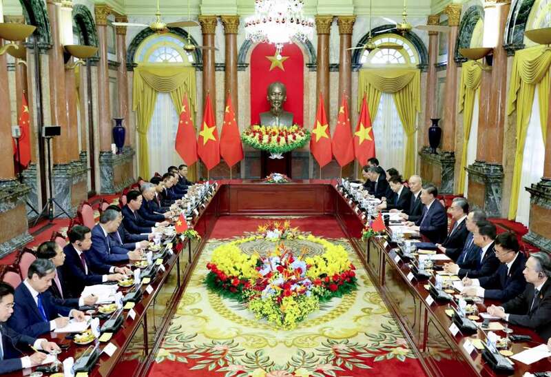 习近平圆满结束出席第二届中国—中亚峰会