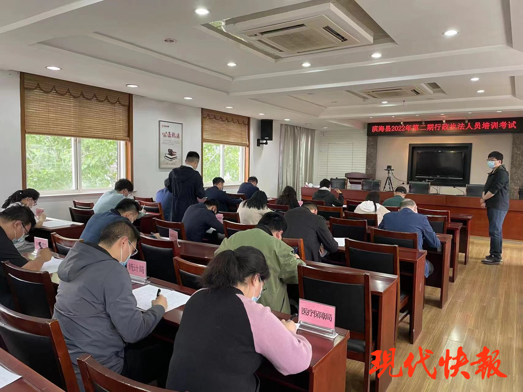 新华社权威快报|医疗保障法草案首次亮相