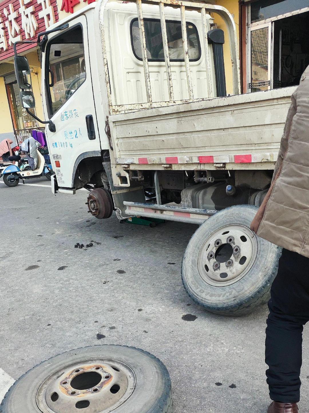 玲珑轮胎:大师系列两款新品亮相 高端市场再添利器