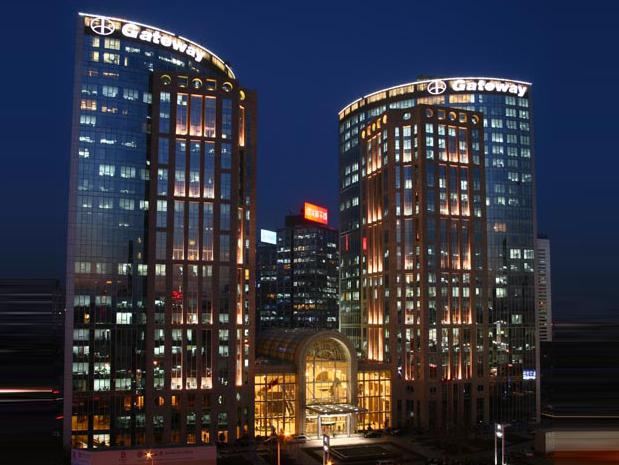 浮动费率基金新军集结 百亿级资金蓄力入市