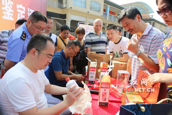 共话中国经济新机遇|通讯:穿越撒哈拉沙漠的“中阿携手发展之路”