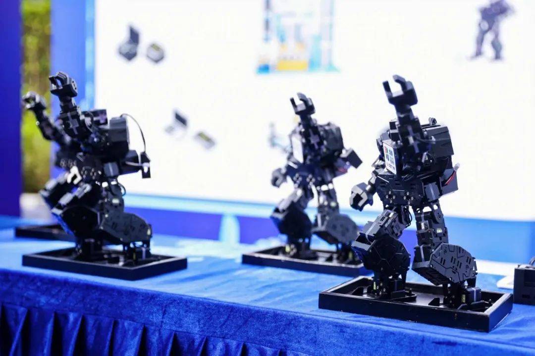 诺力股份：以具身智能机器人叩响智慧物流未来之门