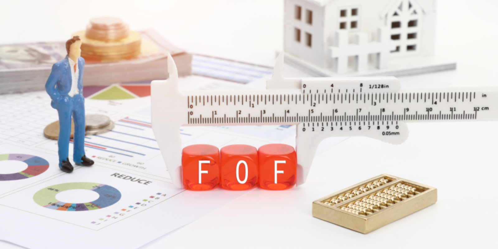 重仓黄金与债券品种 绩优FOF“擒牛”有方