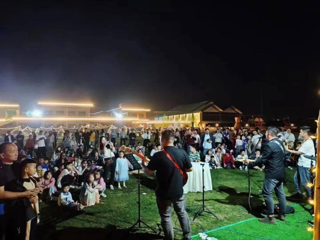 新华视点｜“热”力四射！暑期多元业态激发经济新活力