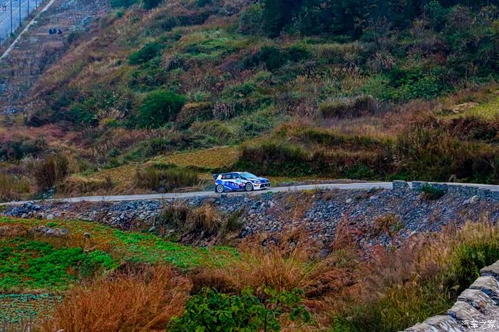 决胜“十四五” 打好收官战｜贵州：万桥飞架构筑“高速平原”