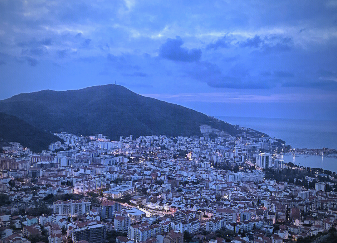 免签引流服务提质 多方利好带动出入境游市场扩容