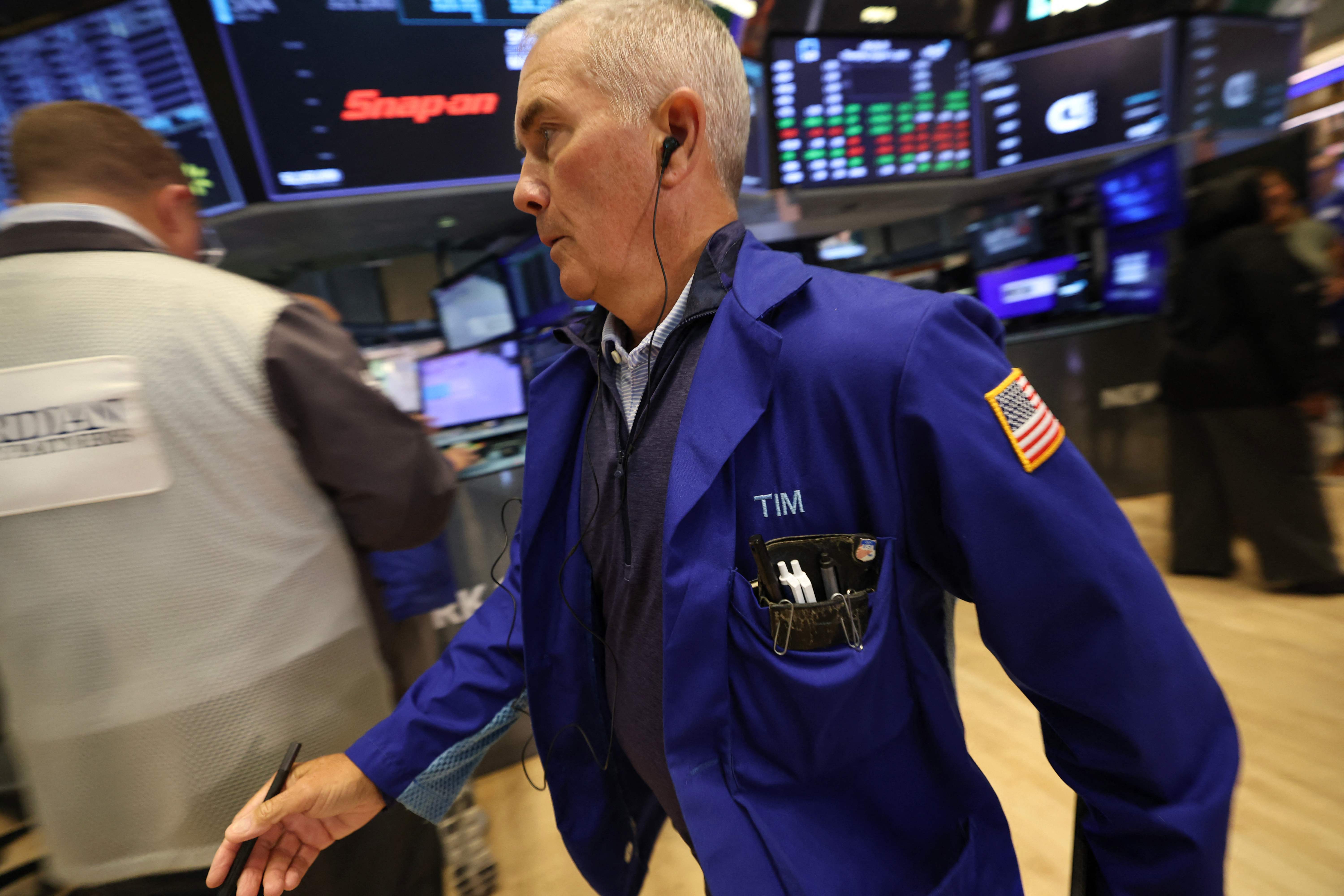 纽约股市三大股指22日上涨