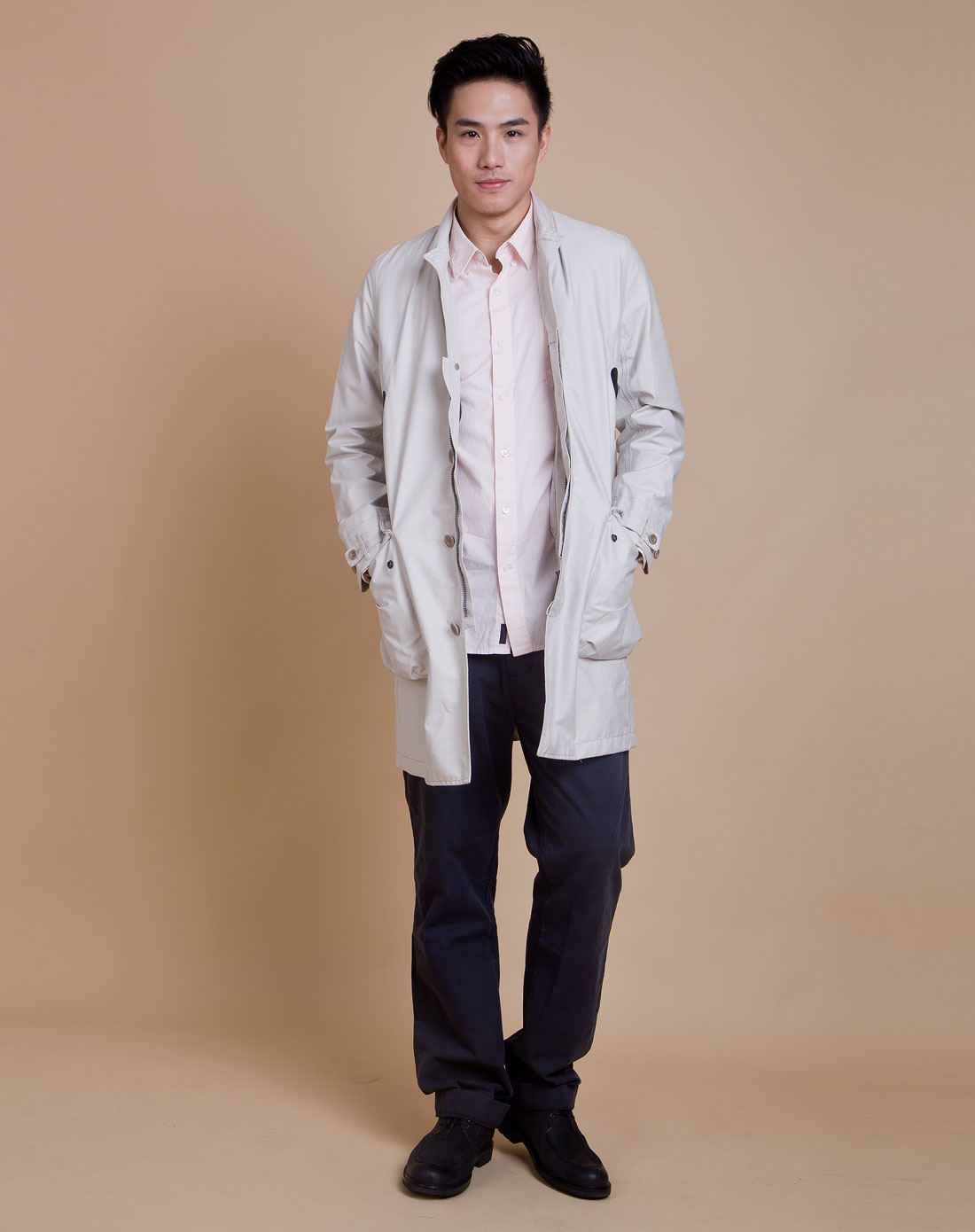 嘉曼服饰：上半年营收4.97亿元 男女装业务成新增长极