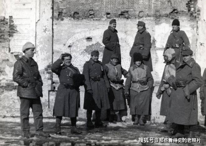 向着新的伟大胜利，前进！——纪念中国人民抗日战争暨世界反法西斯战争胜利80周年大会侧记