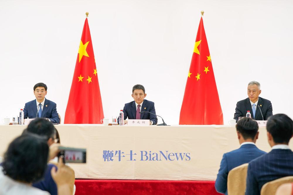 商务部新闻发言人就TikTok问题进展情况答记者问