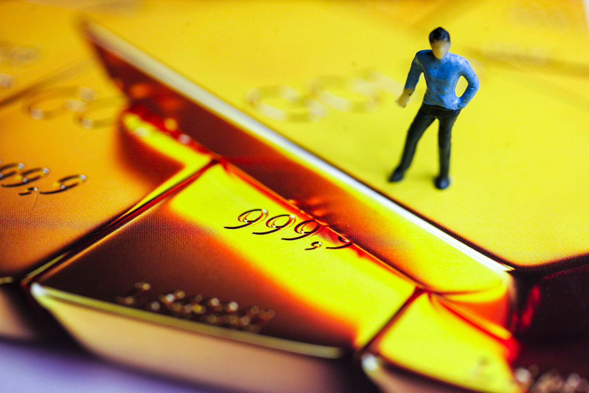 美联储降息如期落地 港股主题ETF成资金风向标