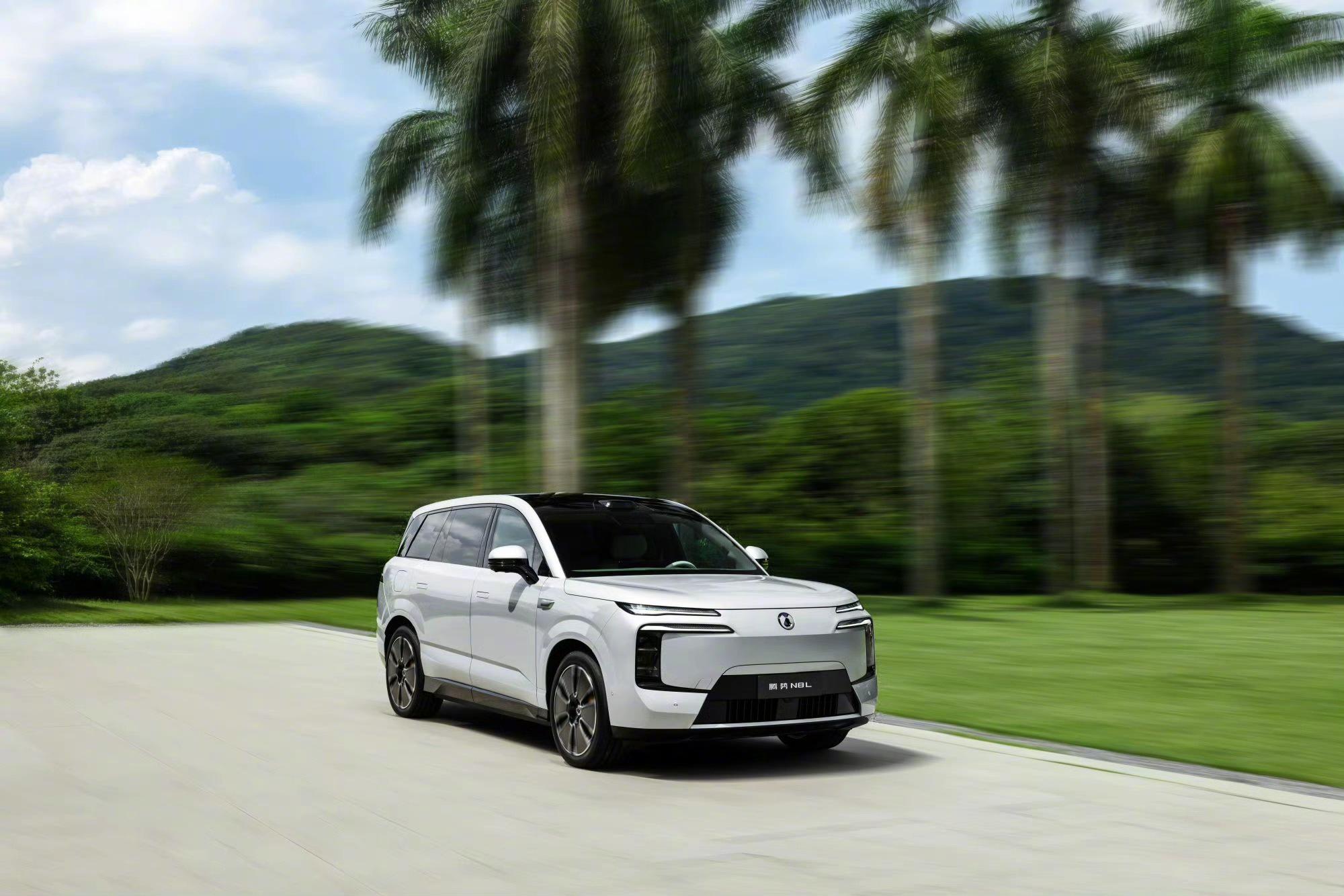 腾势N8L正式发布 预售价31.98万元起