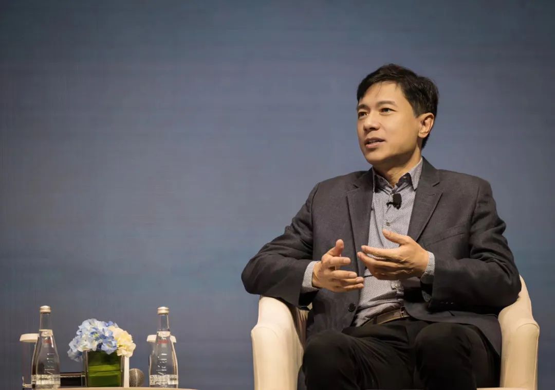 朱雀基金：AI产业或尚处于发展早期 但需做好应对风险准备