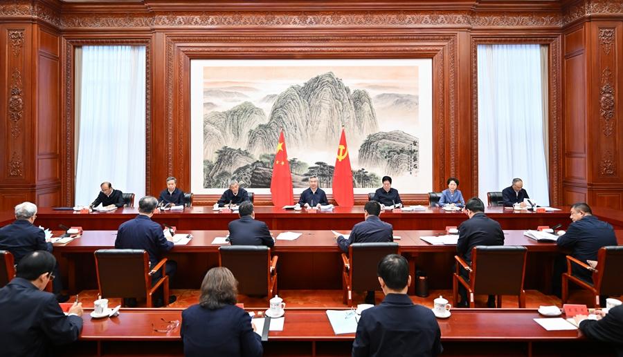 学习贯彻党的二十届四中全会精神 | 踔厉奋发建新功——各地干部群众以全会精神为指引真抓实干创未来