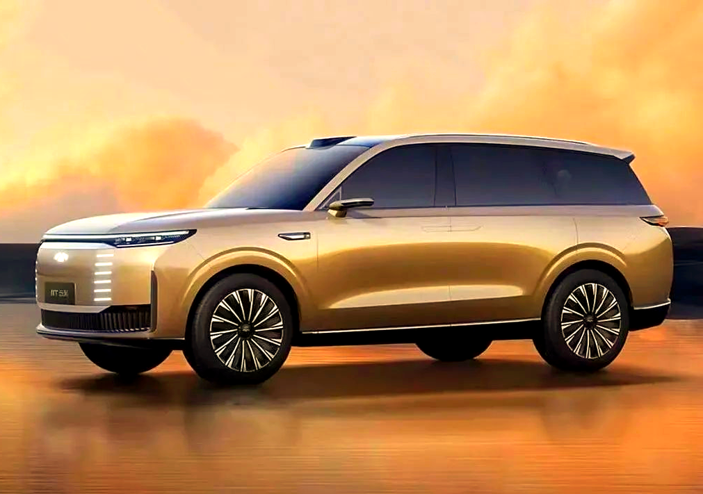 布局新能源赛道 奇瑞风云T11上市