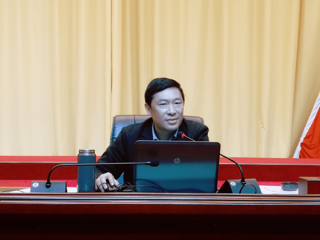 李强出席二十国集团领导人第二十次峰会第一阶段会议并发表讲话