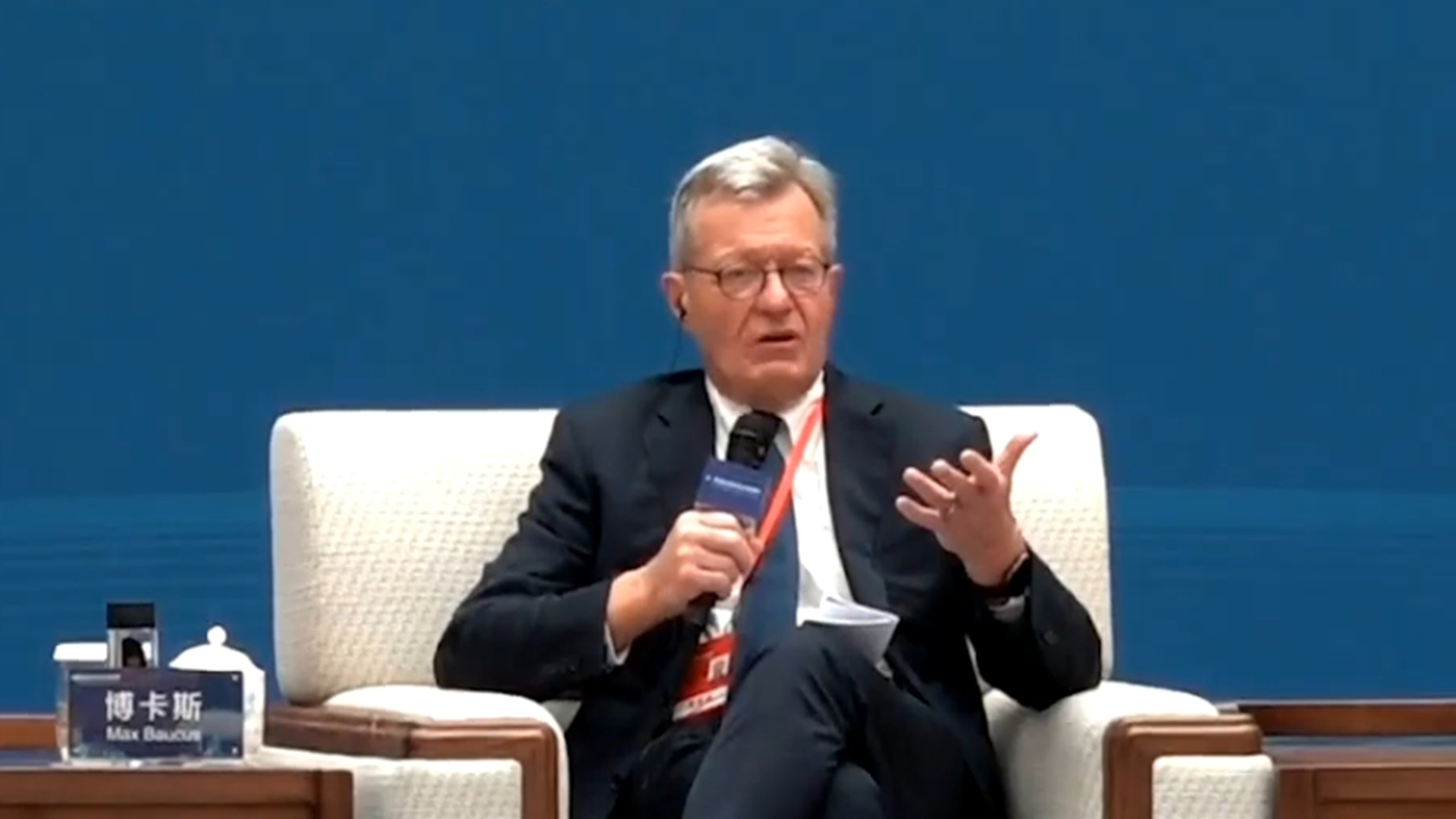 弥合和平赤字 破解信任赤字——习近平主席贺信为应对全球挑战、推动和平发展凝聚共识与力量