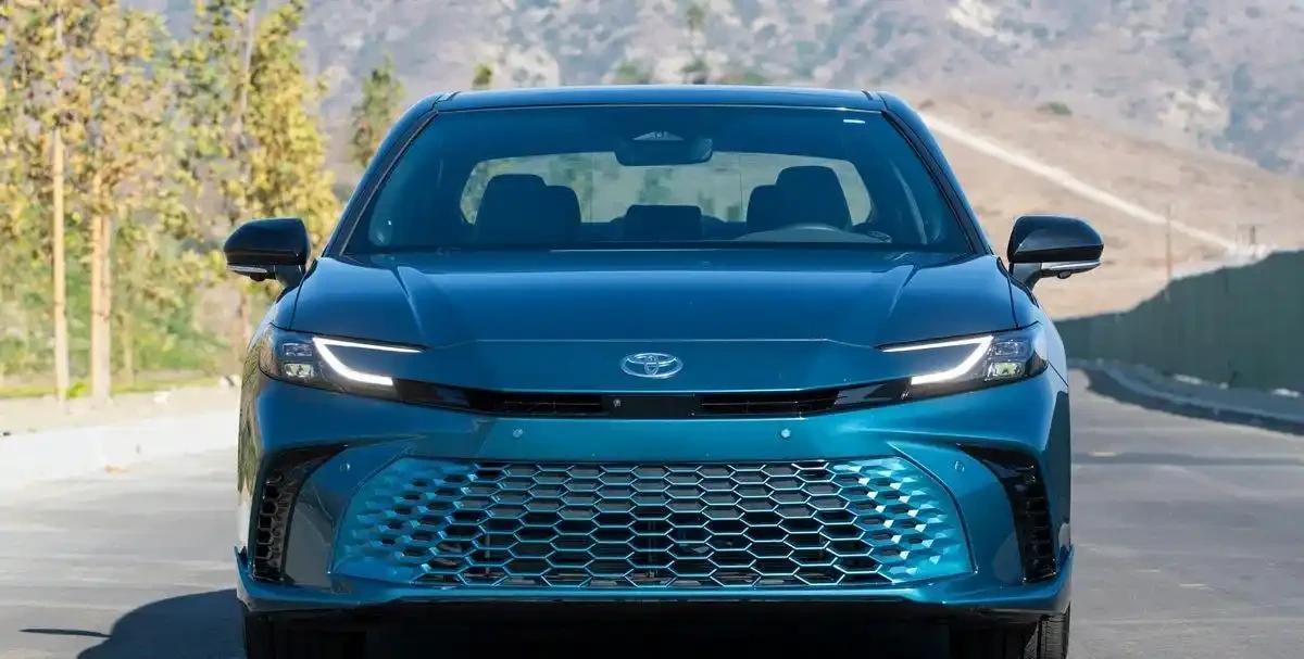 北汽新能源2025全年销量突破20万辆