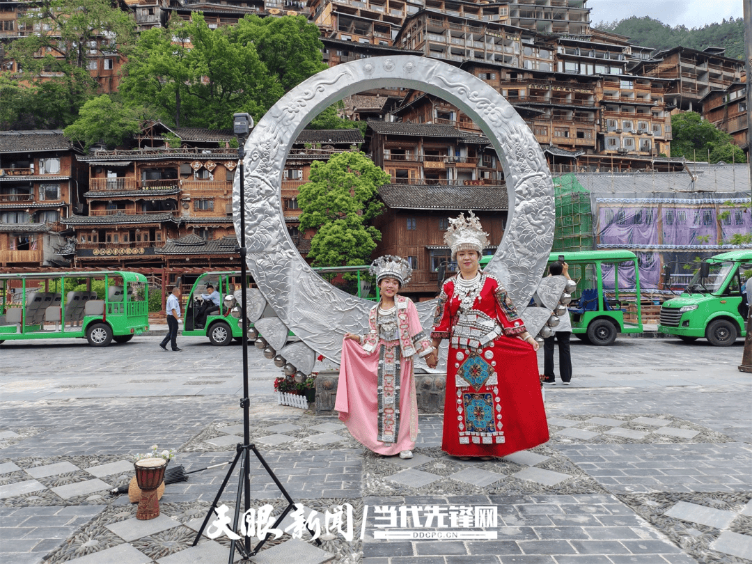 人文经济激活消费新动能丨风物新香,满城烟火——贵阳消费“新三样”展现城市人文经济风貌