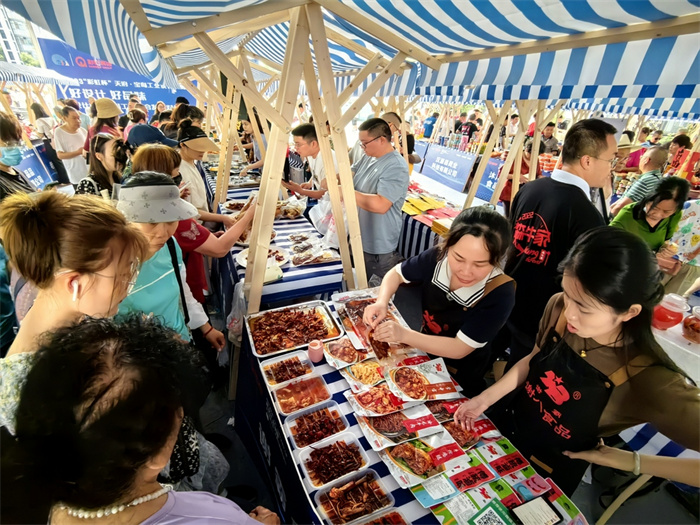 人文经济激活消费新动能丨从“舌尖记忆”到“消费IP”——重庆美食如何闻名世界