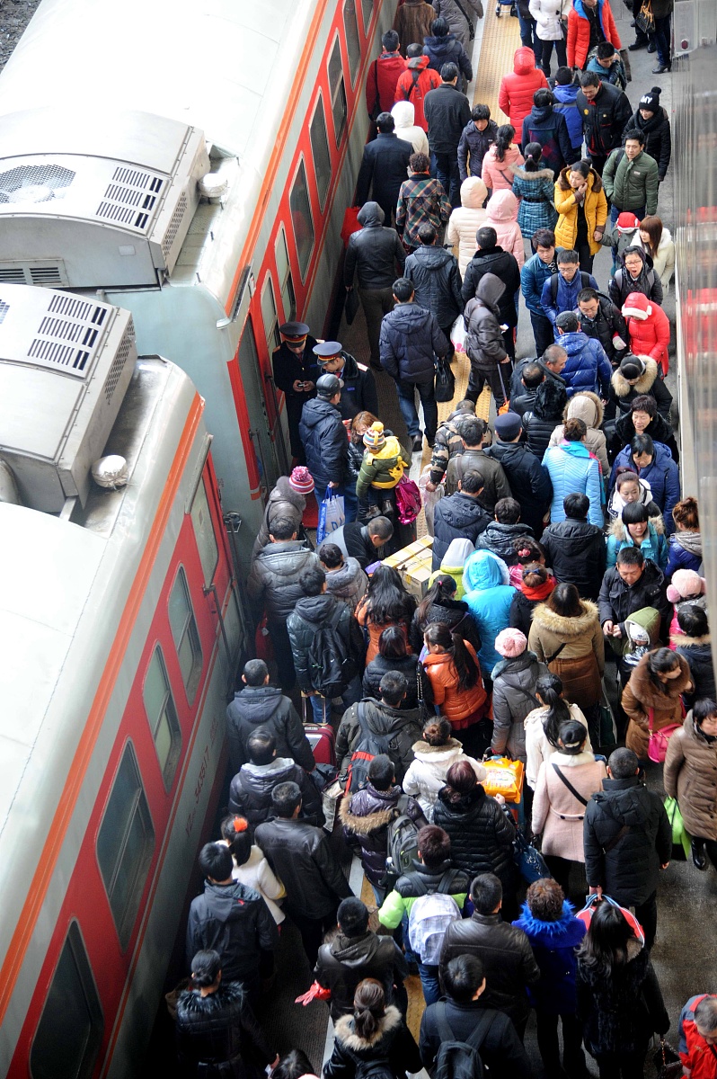 春运前15天我国交通出行人数预计超35亿人次