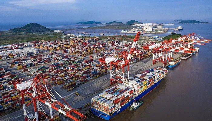 人民银行上海总部:推动临港新片区离岸贸易金融服务综合改革试点扩围