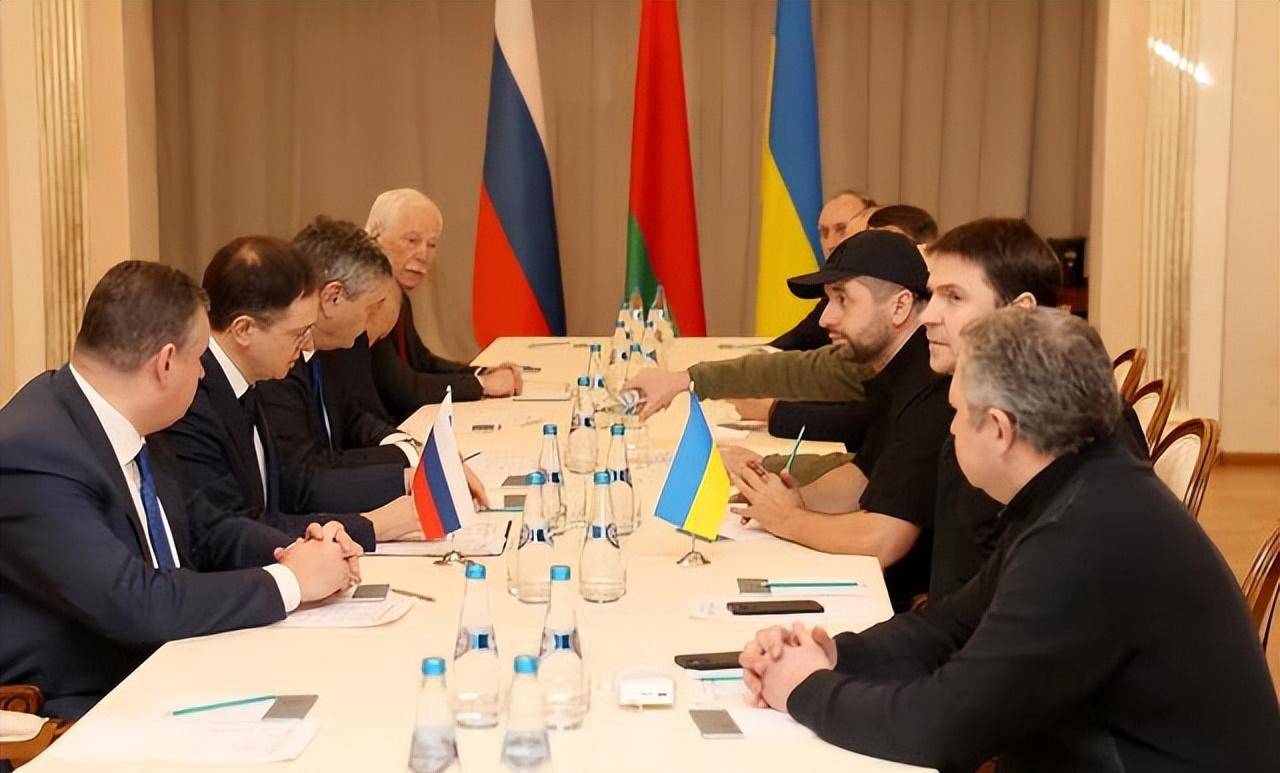 俄总统特别代表证实已与美方讨论经济合作